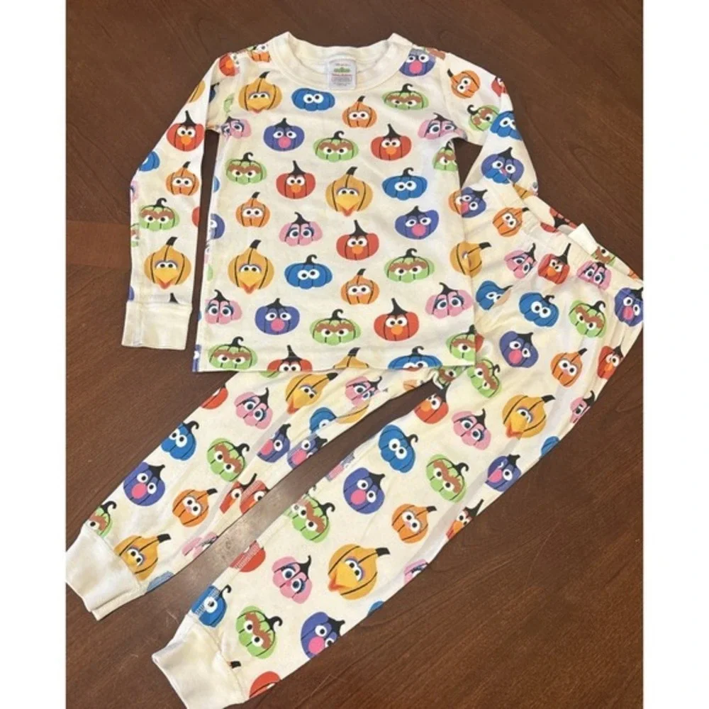 Hanna Andersson Sesame Street Character Pumpkin PJ Set Size‎ 100 US 4